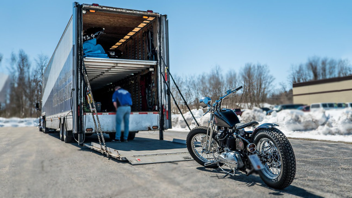 Guide to Shipping a Motorcycle from New Hampshire to South Dakota